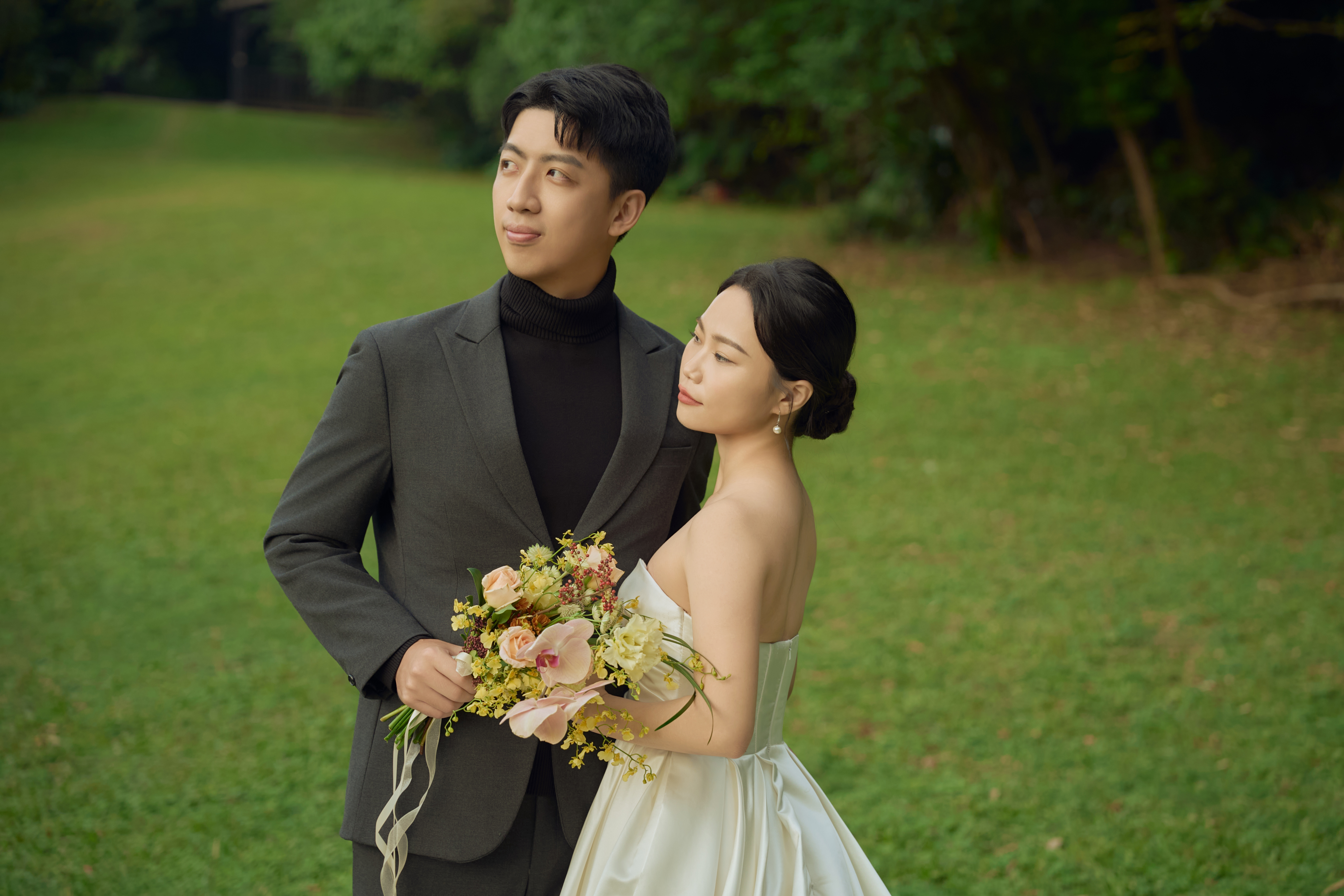 廷諺與郁晴的婚紗照